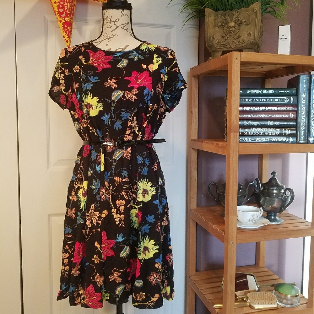 NWOT Forever 21 dress